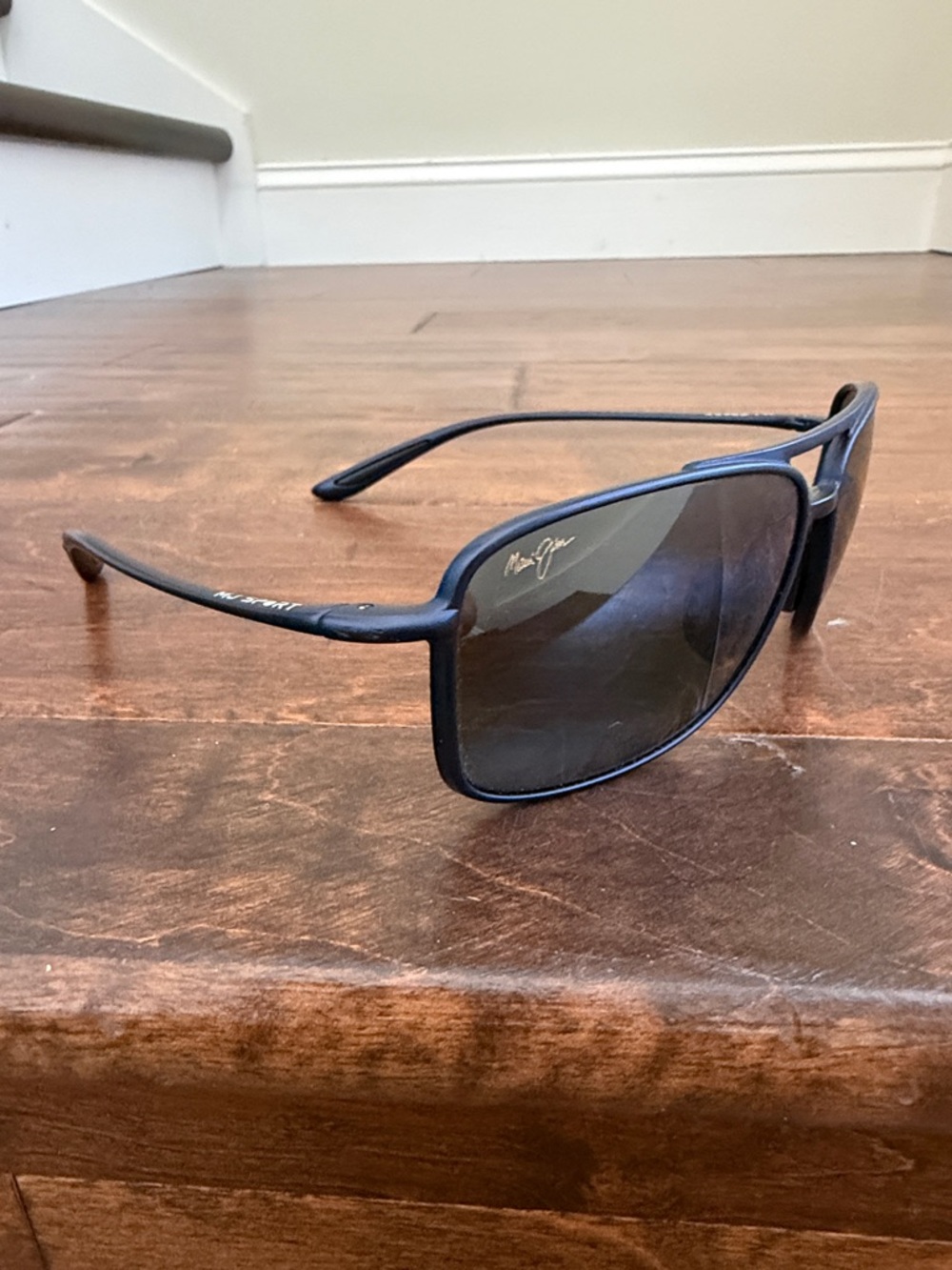 Maui Jim Kuapo Gap Matte Blue with Neutral Gray Lens
